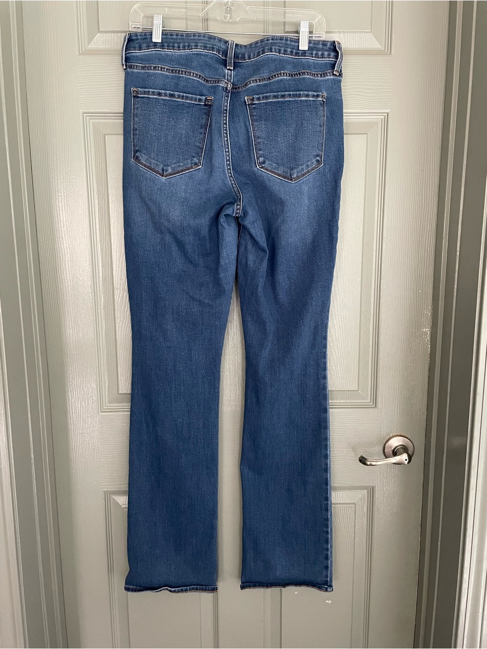 Old Navy Women's Medium Blue Boot Cut Jeans Curvy Plus Size 12 Tall - Picture 2 of 6